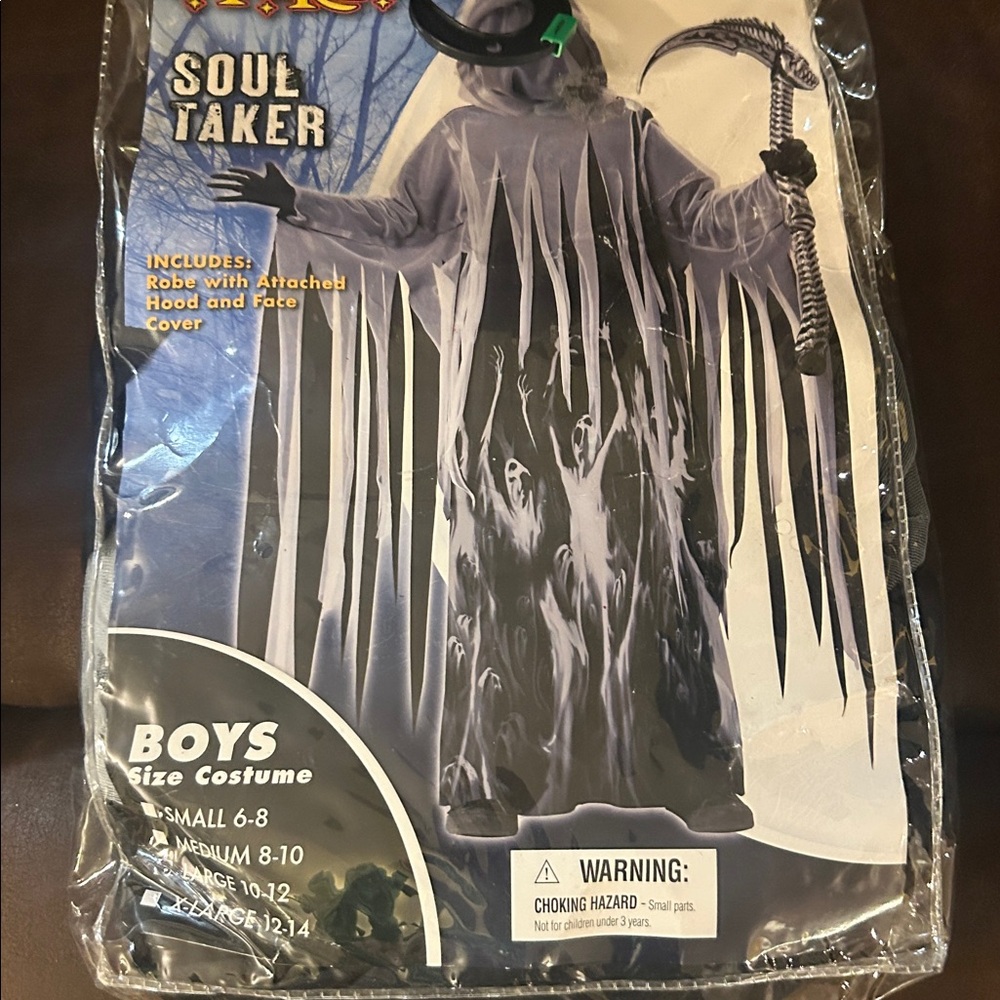 Spirit Halloween Soul Taker unisex Grim reaper costume goth dress up boys large